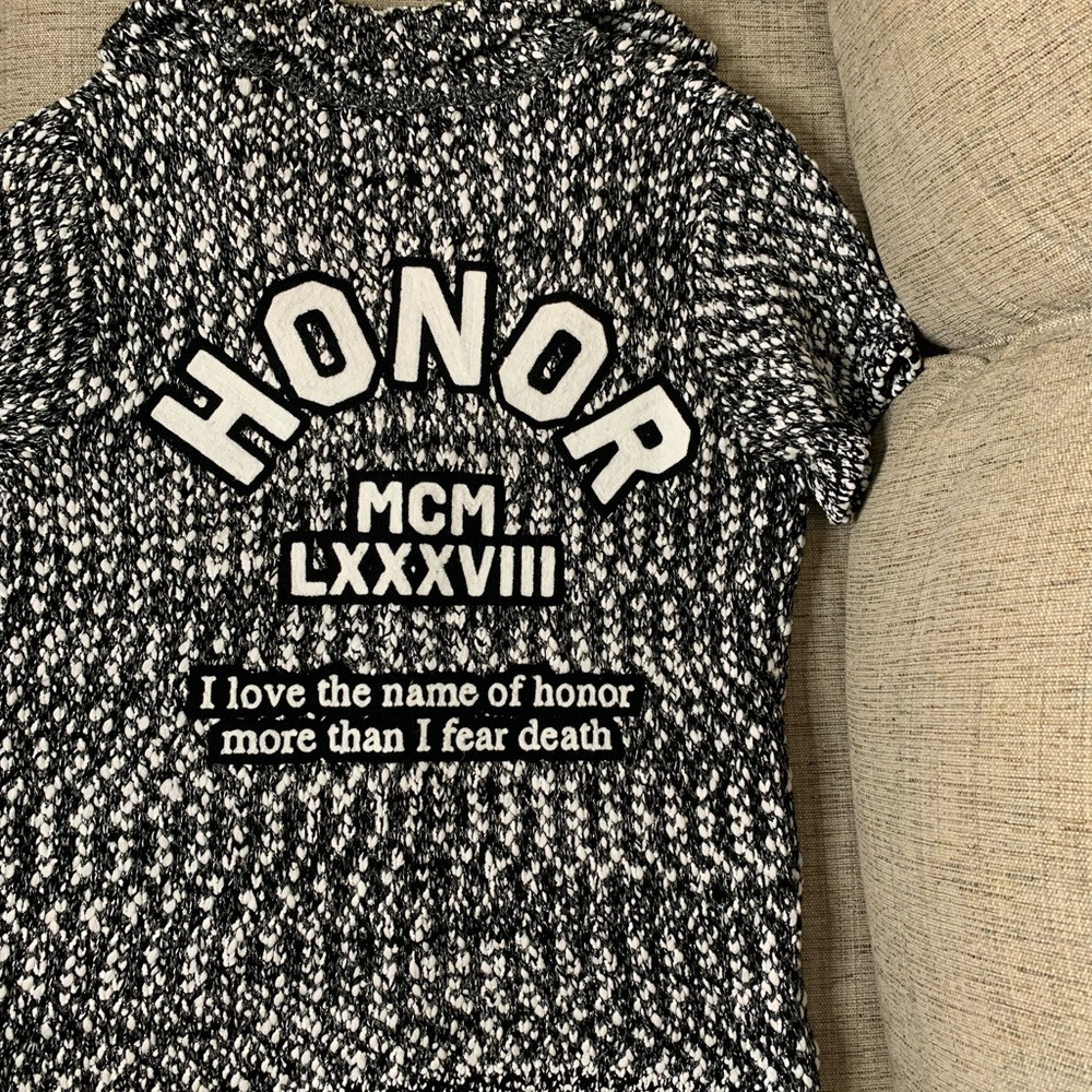 💫HP‼️💫 NWOT HONOR THE GIFT Honoree Camp Sweater in Marled Black/White, Size XS - Picture 7 of 10